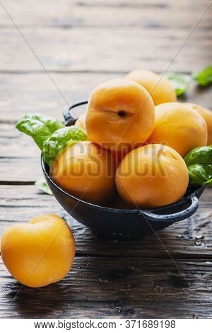 Italian Yellow Peaches Percoca