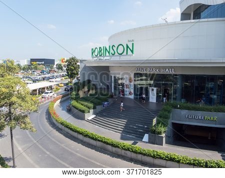 Robinson Future Park Rangsit Bangkok Thailand-22 November 2018. Images For Editorial User.