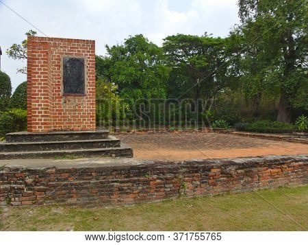 Ayutthaya Thailand-01 March 2019:baan Hollanda Or The Village Of The Wilanda (dutch), Which Was Foun
