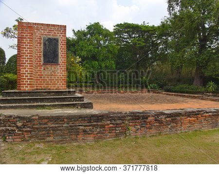 Ayutthaya Thailand-01 March 2019:baan Hollanda Or The Village Of The Wilanda (dutch), Which Was Foun
