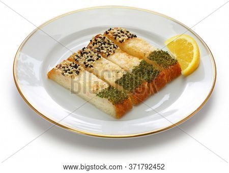 shrimp toast, prawn toast, chinese dim sum dish