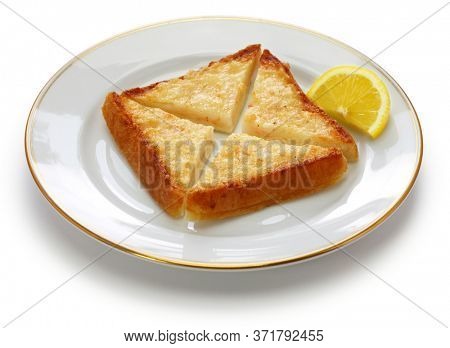 shrimp toast, prawn toast, chinese dim sum dish