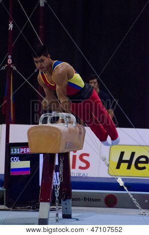Jhony Perez (col)