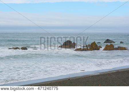 Refreshing Tranquil Seascape Along The Scenic Klamath Coastline In Northern California.