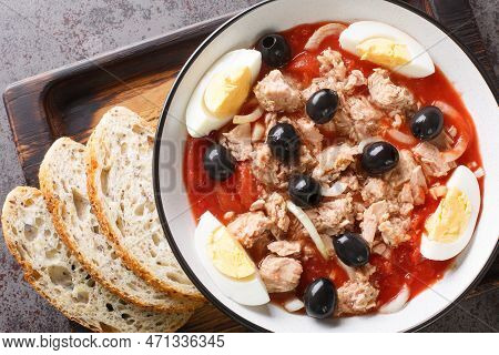 Fresh And Delicious Murcian Moje Traditional Salad With Canned Tomatoes, Tuna, Eggs And Onions Toppe