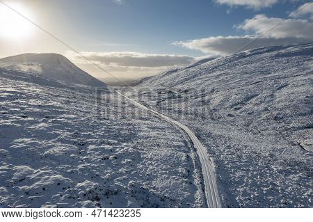 The Snow Covered Glenveagh Mountains And Glen In County Donegal - Republic Of Ireland
