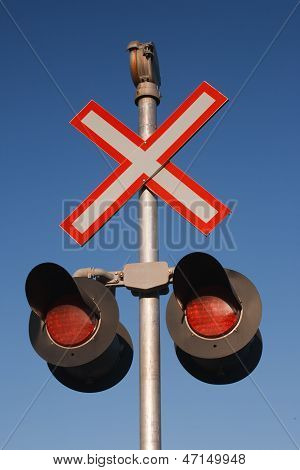 Tren geçerken işaret