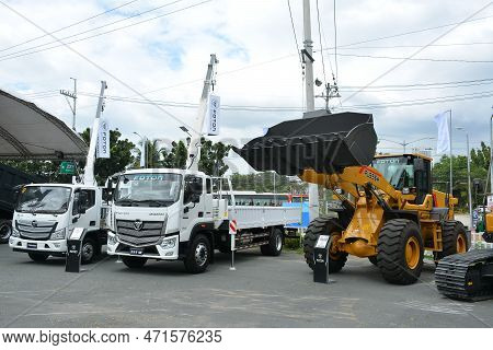 Pasay, Ph - Feb 11 - Foton Boom Trucks At Foton Big Show On February 11, 2023 In Pasay, Philippines.