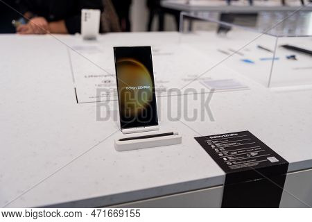 Barcelona , Spain - February 27 2023: Mobile World Congress 2023 In Barcelona. Booth Or Stand Of Sam