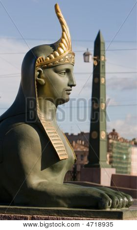 Egyptský most. Sfinga.