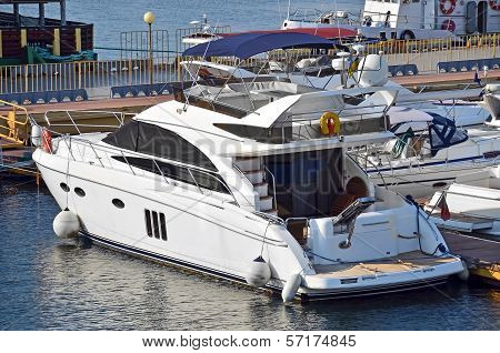 Motor yacht