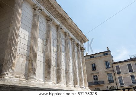Nimes: Maison Carree