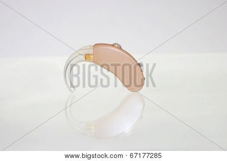 Single Hearing Aid