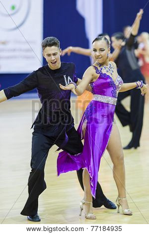 Minsk-belarus, October 4,2014: Unidentified Professional Dance Couple Performs Youth-2 Latin-america