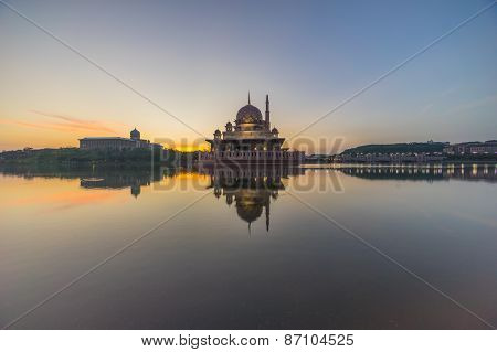 Sunrise At Putra Mosque