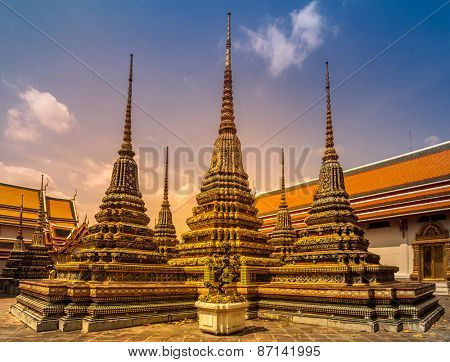 Wat Phra Chetupon Vimolmangklararm (Wat Pho) temple in Thailand.