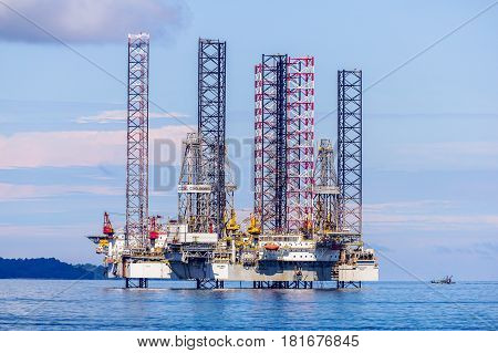 Labuan,Malaysia-Mac 25,2017:View of of the lay up drilling jackup rigs in Labuan waters in the Brunei Bay area at Labuan island,Malaysia on 25th March 2017.