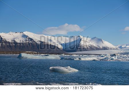 Beauty nautural winter lagoon and mountain background Iceland winter lanscape background