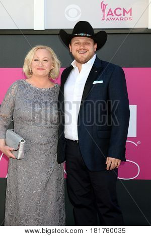 LAS VEGAS - APR 2:  Lynette Abbott, Josh Abbott at the Academy of Country Music Awards 2017 at T-Mobile Arena on April 2, 2017 in Las Vegas, NV
