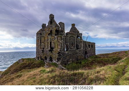 Dunskey Castle Perched On A Cliff Overlooking The Sea Near Portpatrick, Scotland, United Kindom Unde