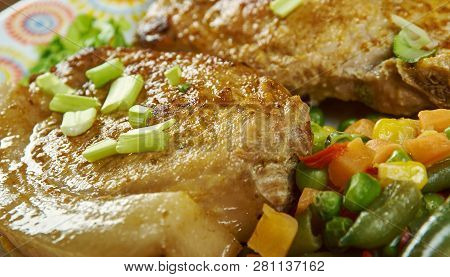 Chuletas A La Jardinera