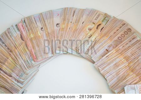 Hands Counting Of Thousansds Thai Baht Money.close Up Human Counting Thai Banknote, Richman Count An