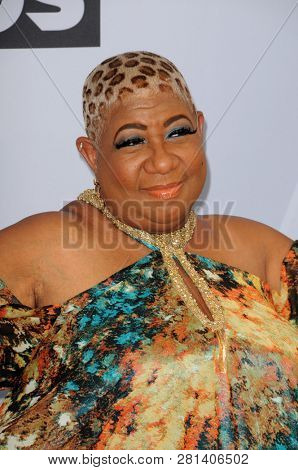 LOS ANGELES - JAN 27:  Luenell at the 25th Annual Screen Actors Guild Awards at the Shrine Auditorium on January 27, 2019 in Los Angeles, CA