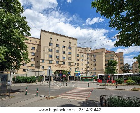 Vienna, Austria - July 12, 2017. Municipality Building Matteottihof With The Gate Entrance Above The