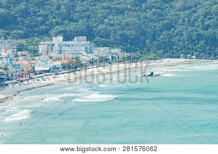 Bombinhas - Sc, Brazil - December 18, 2018: Aerial View Of The Coast Of The City Of Bombinhas On Pra