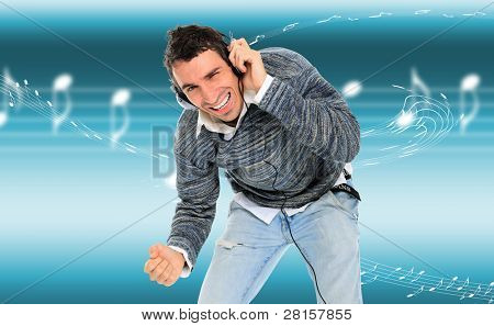 Hombre escuchar música sobre un ligero fondo musical