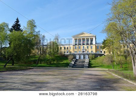 Skolbyggnad i Zelenogorsk