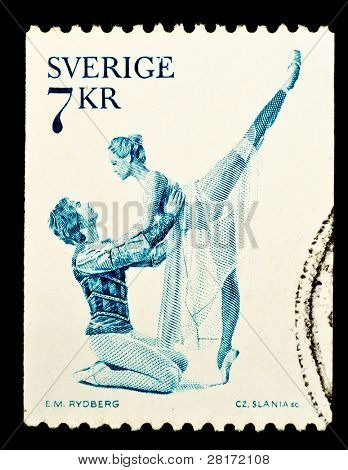 Suécia - por volta de 1975: Um selo imprimido na Suécia mostra ballet de Prokofiev 
