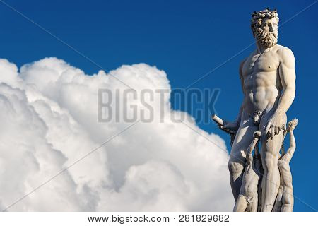 Detail Of The Statue Of Neptune, Roman God, Fountain (bartolomeo Ammannati 1560-1565) In Florence, I