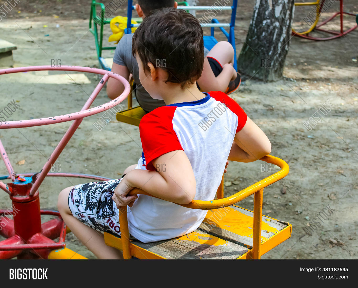 Children Spin On Image & Photo (Free Trial) Bigstock
