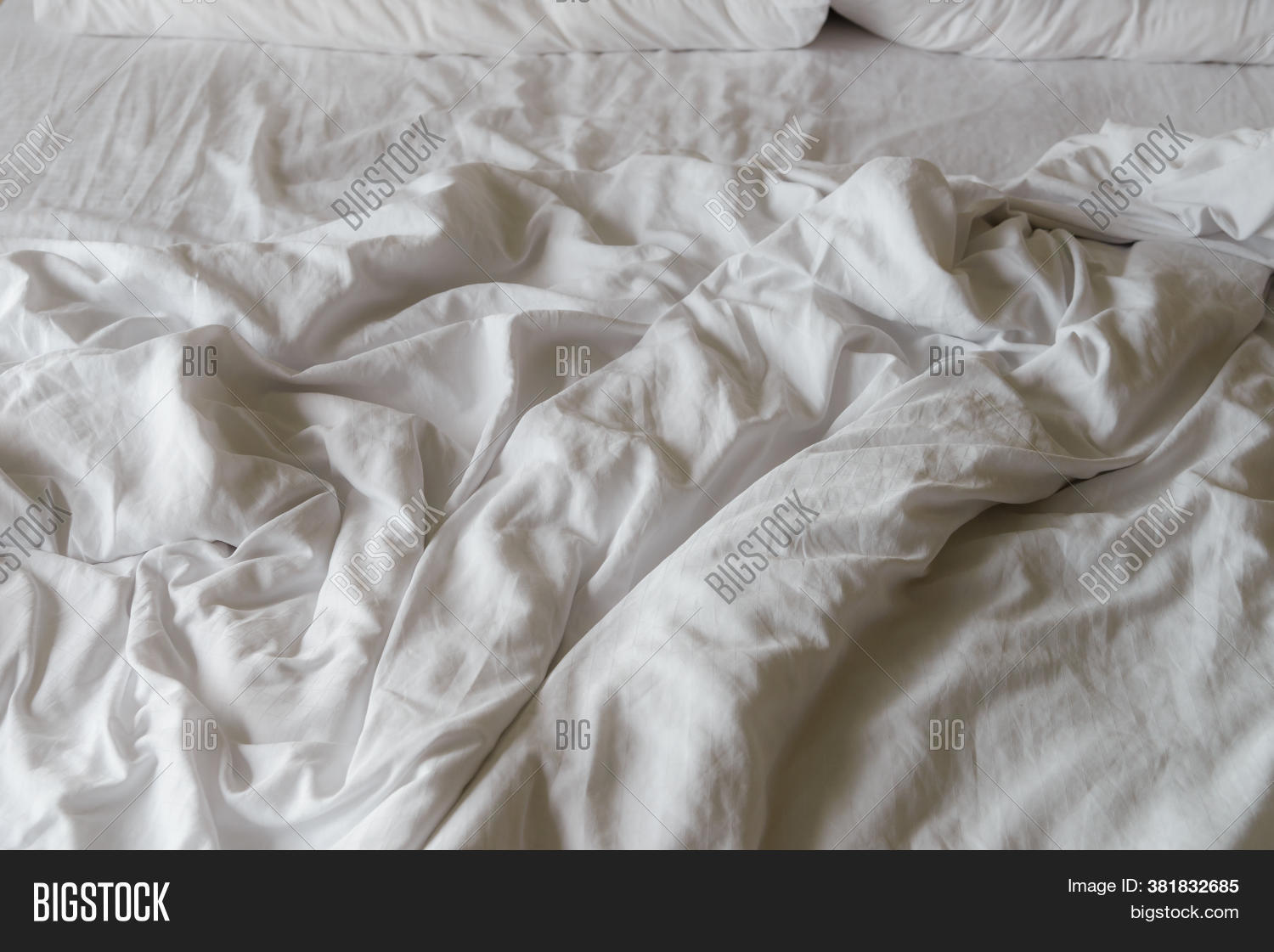 Wrinkled White Blanket Image & Photo (Free Trial) Bigstock