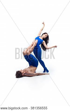 Cold. Couple Of Modern Dancers, Art Contemp Dance, Blue And White Combination Of Emotions. Flexibili