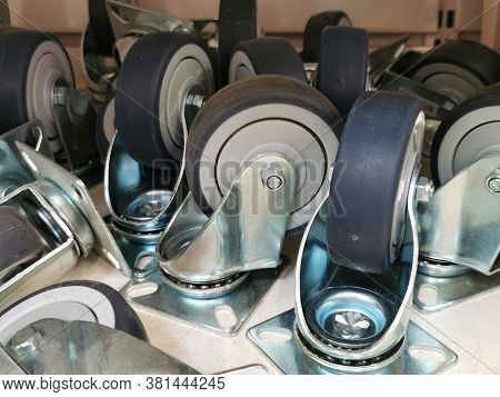 Furniture Caster Wheel Made From Superlene, Industrial Spinning Wheel.