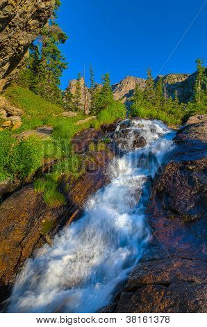 Cascade Creek Tyndal all'alba