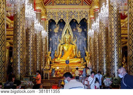Phitsanulok, Thailand - July 04 2020: Many People Worship The Phra Buddha Chinnarat At Phra Si Ratta