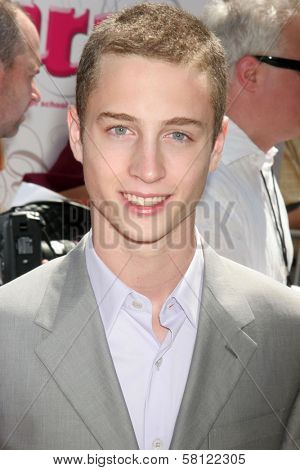 Chet Hanks at the Los Angeles premiere of 