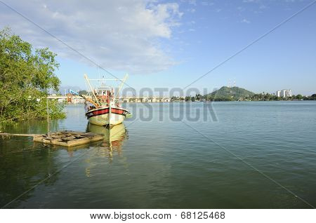 Fishermen are gearing tool to sea