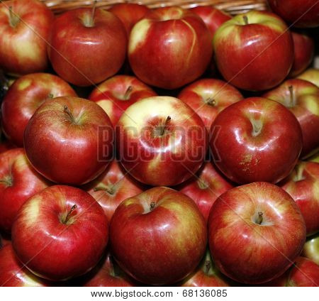 Group of red apples in row