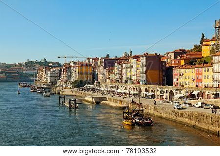 Tourists On Duoro River Embankment