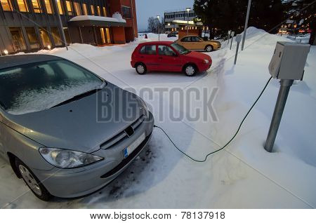 Block Heater Pole On A Parking Lot