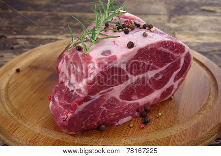 Neck With Rosemary And Basil