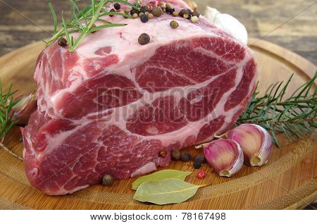 Neck With Rosemary And Basil
