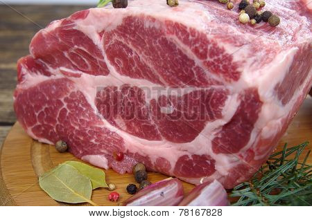 Neck With Rosemary And Basil