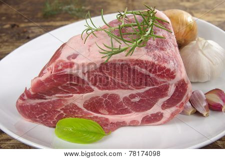 Neck With Rosemary And Basil