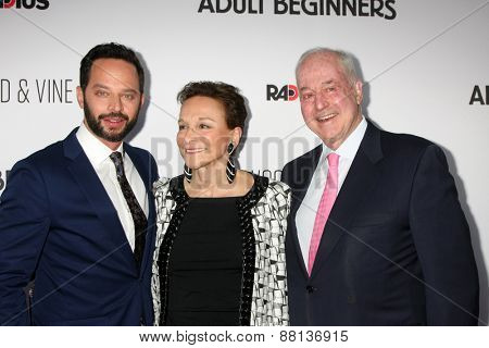 LOS ANGELES - FEB 15:  Nick Kroll, Lynn Korda Kroll, Jules B. Kroll at the 