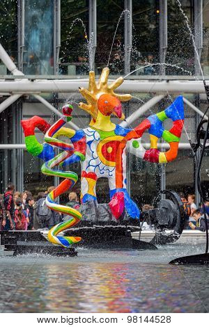 Fountain Near Centre Pompidou With Modern Art In Paris